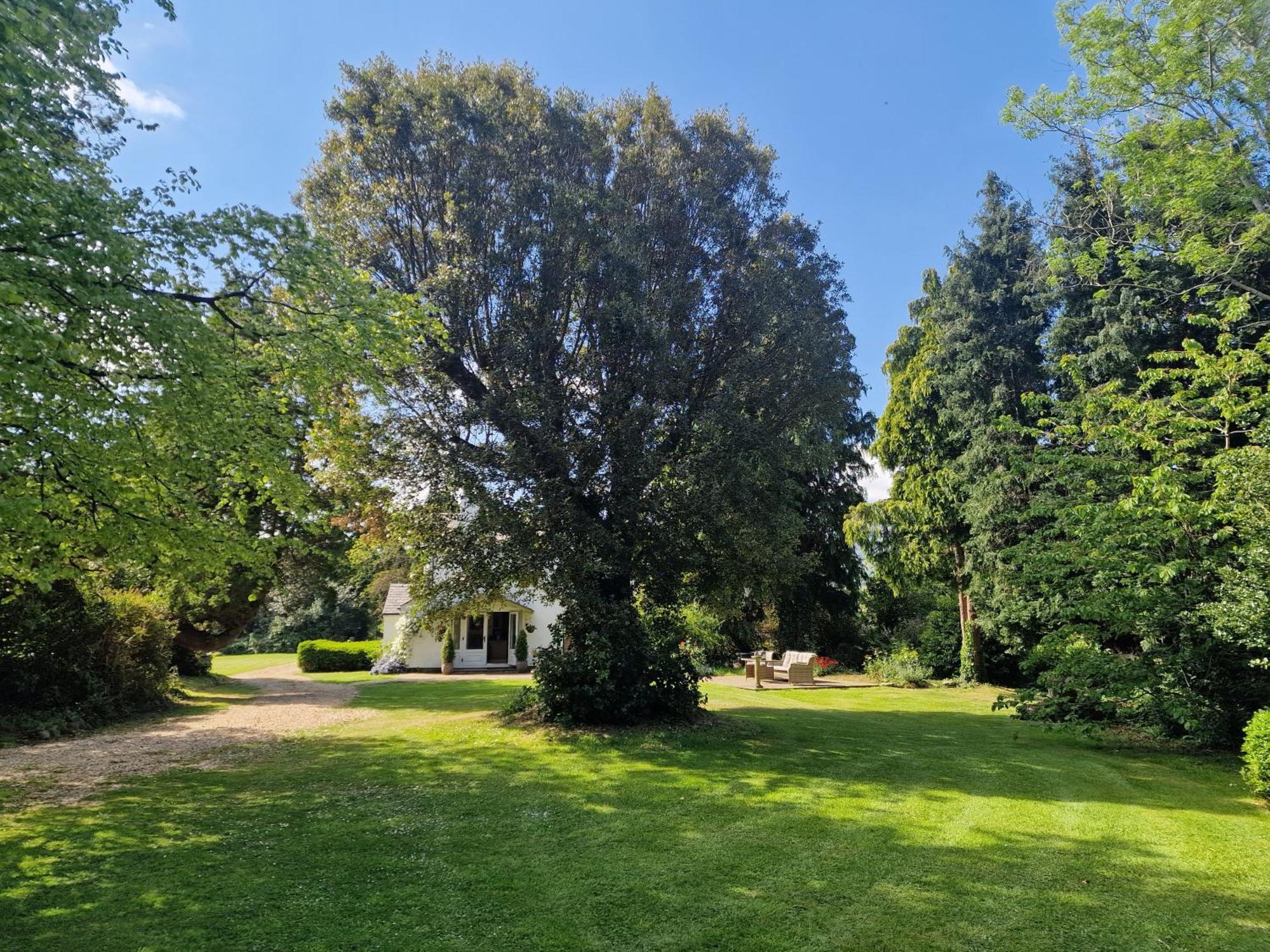 Glyn Isa Country House Luxury Self Catering Accommodation Conwy Exterior foto