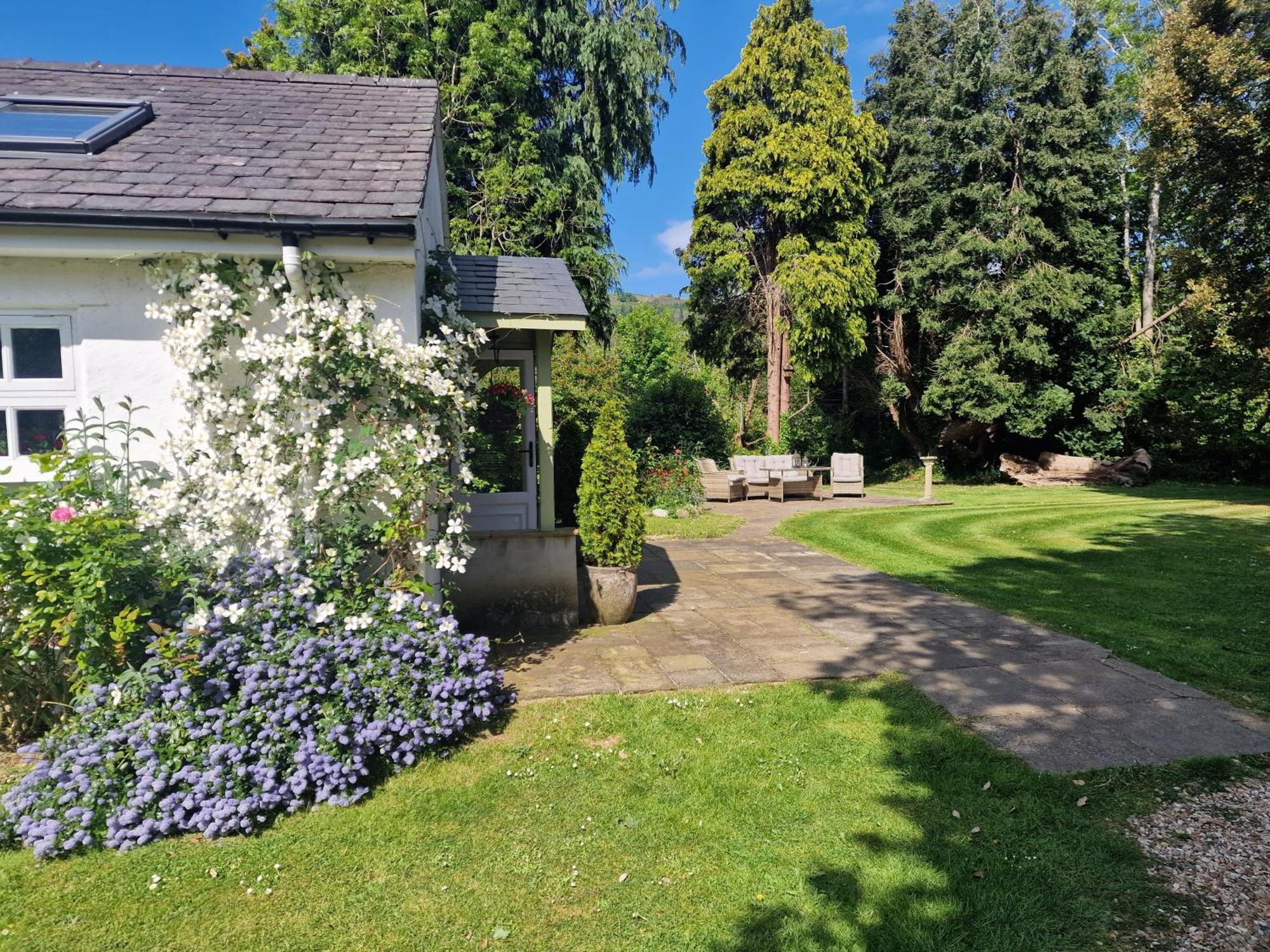 Glyn Isa Country House Luxury Self Catering Accommodation Conwy Exterior foto