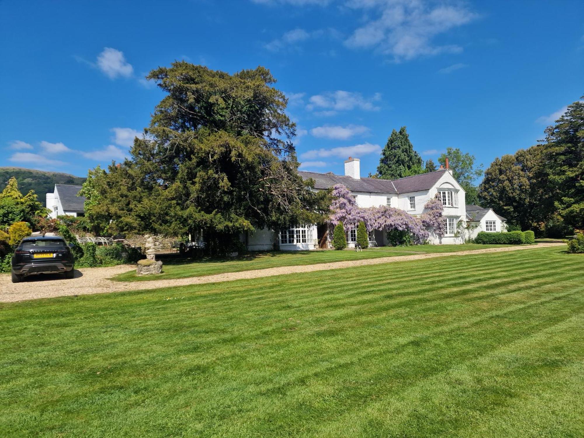 Glyn Isa Country House Luxury Self Catering Accommodation Conwy Exterior foto